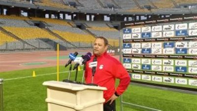 ضياء السيد: تريزيجيه أفضل من مرموش مع منتخب مصر في هذا الأمر