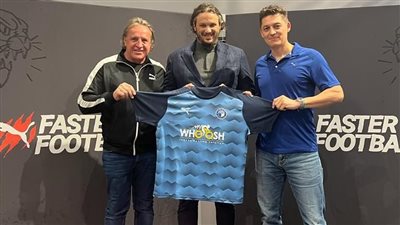 تفاصيل زيارة ممدوح عيد إلى ألمانيا لمتابعة تصميم ملابس بيراميدز 