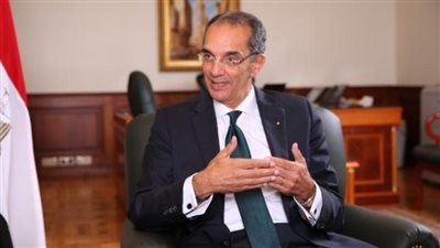 وزير الاتصالات يبحث مع سفير اليابان بالقاهرة فرص جذب الاستثمارات