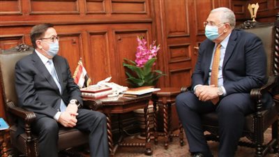 وزير الزراعة يبحث مع سفير كازاخستان بالقاهرة يبحثان سبل تعزيز التعاون الزراعي
