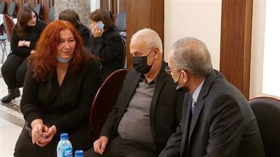 لطفي لبيب وأحمد عبد العزيز.. نجوم الفن في عزاء الفنان عهدي صادق (صور)