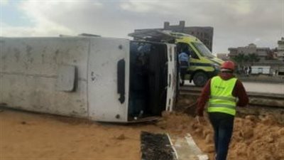 اختلال عجلة القيادة.. تفاصيل مأساوية بشأن انقلاب أتوبيس طلاب مدرسة بالنزهة