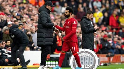 تنازل عن 100 الف سترليني..صلاح مستمر في ليفربول حتى 2026