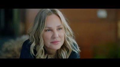 شغل في العالي.. شيرين رضا تكشف سبب خيانة زوجها لها