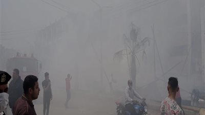 خوف وتوتر.. ننشر أول صور من حريق معرض أهلًا رمضان بالقناطر الخيرية