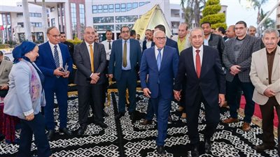 محافظ بورسعيد يشيد بالتعاون المثمر بين الأكاديمية العربية والمحافظة في كافة المجالات