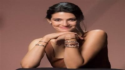 تارا عماد لـ 