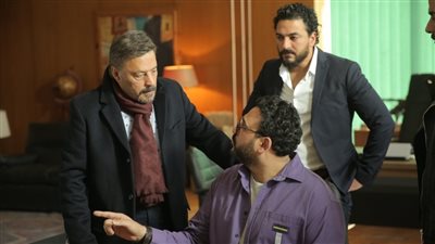 أكرم حسني يحصل على مكافأة مالية من عمرو عبدالجليل