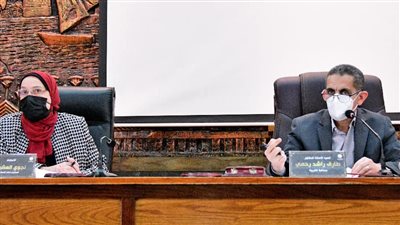 اجتماع هام لمحافظ الغربية بخصوص تنفيذ 1018 مشروعا بحياة كريمة