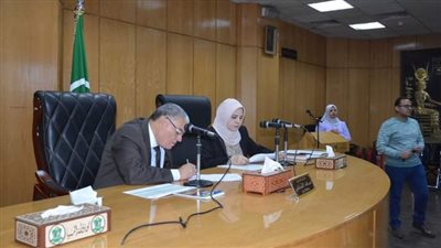 تفاصيل لقاء محافظ المنيا بالمواطنين اليوم