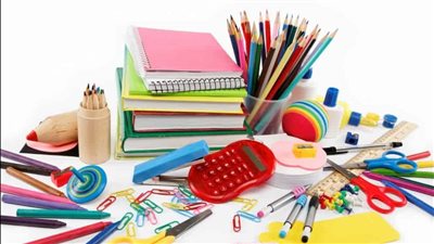 كيف أثر ارتفاع سعر الدولار على الأدوات المكتبية؟