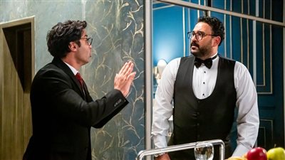 أكرم حسني حائر بين أيتن عامر وهنادي مهنا لأسباب غريبة في مكتوب عليا