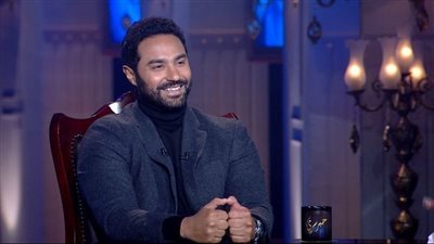 كريم فهمي: مراتي ست قوية وما فيش راجل عينه مش زايغة حتى لو كان متزوج