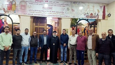 مسئولو جهازى النوبارية وبنى سويف يقدمون التهنئة للإخوة الأقباط بمناسبة عيد القيامة 