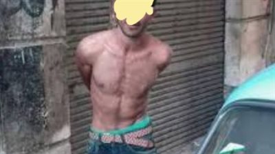 شخص مكبل اليدين يشعل السوشيال ميديا.. والداخلية تكشف ملابساته