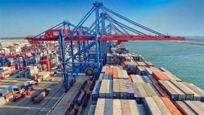 مطالبات بإلغاء قرار الاعتمادات المستندية بشكل فوري