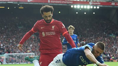 صلاح يصنع في فوز ليفربول على إيفرتون وملاحقة مانشستر سيتي.. تشيلسي يفوز