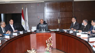 وزير النقل يرأس اجتماع الجمعية العامة لشركة 