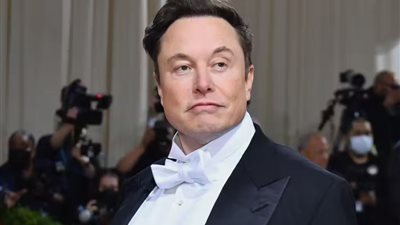 ما هي شريحة إيلون ماسك الذي يرغب في تركيبها برؤوس البشر؟