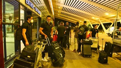 بعثة يد الأهلي تصل النيجر للمشاركة في بطولتي السوبر الإفريقي وكأس الكؤوس