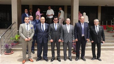 وزير الشباب والرياضة يناقش رسالة علمية بجامعة المنيا 