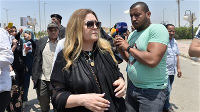 نهال عنبر تكشف السبب الحقيقي وراء وفاة سمير صبري.. وهذا طلبه الأخير منها