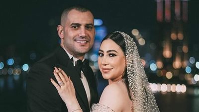 قبلات ورقص وفستان ملكي.. لقطات من حفل زفاف بوسي وهشام ربيع (صور)