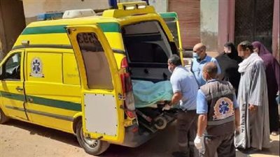 رائحة كريهة تقود الأهالي للعثور على جثة موظف متعفنة داخل مسكنه بسوهاج