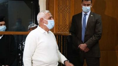 المشدد 15 سنة لعبد المنعم أبوالفتوح ومحمود عزت بتهمة نشر أخبار كاذبة