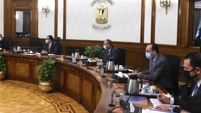 رئيس الوزراء يستعرض استراتيجية دعم سياسات المنافسة والحياد التنافسي