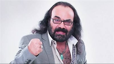 بعد خروجه من العناية المركزة.. آخر مستجدات حالة نادر أبو الليف