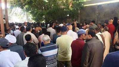 اللقطات الأولى لتشييع جثث لأطفال الثلاثة ضحايا أمهم بالدقهلية.. صور