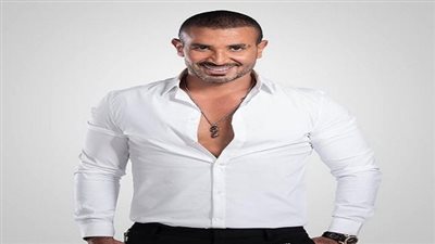 أحمد سعد يهاجم 