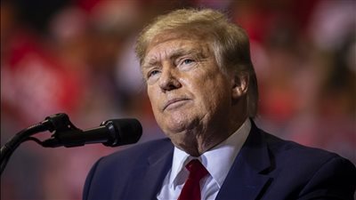 ترامب يلمح بخوضه انتخابات 2024.. ويعتزم إصدار إعلان في 15 نوفمبر 