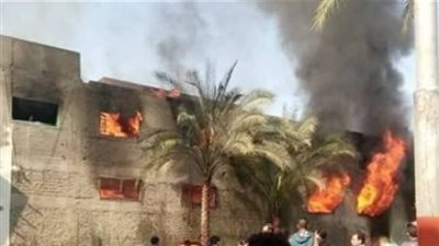 الدفع بقوات الحماية المدنية للسيطرة على حريق هائل فى منزل وحوشين بسوهاج