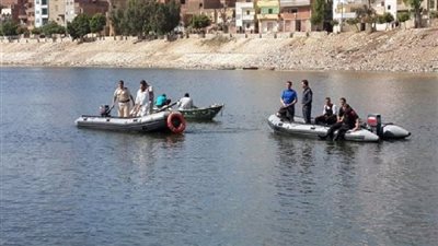 الاستعانة بالضفادع البشرية لانتشال جثامين طفلتين غرقتا في نهر النيل بسوهاج