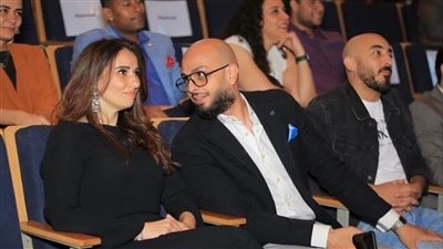 قبل عرض فيلمه «كيرة والجن».. قصة أزمة أحمد مراد في ندوة الجامعة الأمريكية (صور)