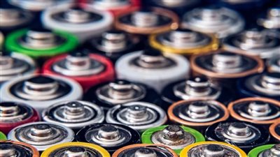 ابتكار بطارية جديدة تعمل في درجات حرارة تحت الصفر