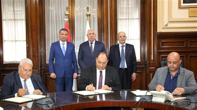 برتوكول تعاون بين وزارة الزراعة والبنك الزراعي وهيلثي ميلك لتحسين سلالات الثروة الحيوانية 