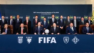 أبو ريدة يمثل فيفا في اجتماعات IFAB لتعديل قوانين الكرة