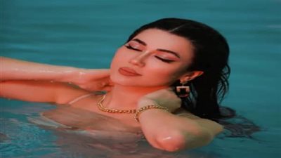 مطلعتش مسيطرة.. 