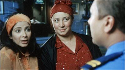 قميص نوم أحمر سبب أزمة بدرية طلبة مع 