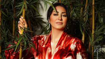 وفاء عامر تكشف سر تشابه مسيرتها الفنية مع قصة مو صلاح (فيديو)