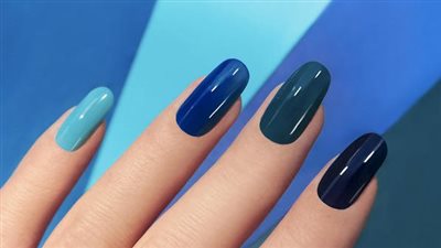 منها قوس قزح.. أفضل ألوان المناكير لصيف 2022