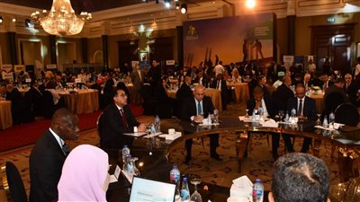 وزير الإسكان يُشارك فى الجلسة الافتتاحية لفعاليات الدورة السابعة لملتقى 