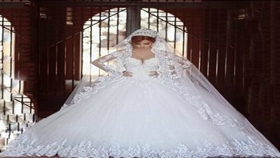 بالصور.. أحدث تصميمات فساتين الزفاف موضة 2022 