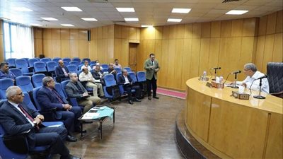 محافظ المنيا: تشكيل لجنة لدراسة تقنين أوضاع عدد من محطات الوقود