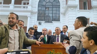 منها حل الهيئة العليا لـ«الوفد» بطلب من 38 عضوًا.. نشرة أخبار الأحزاب اليوم