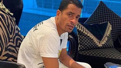 مفاجآت صادمة حول عودة حسن شاكوش للغناء من جديد 