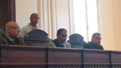 استخدما سرنجة للانتقام.. السجن ثلاث سنوات لشاب ووالده بالإسكندرية 